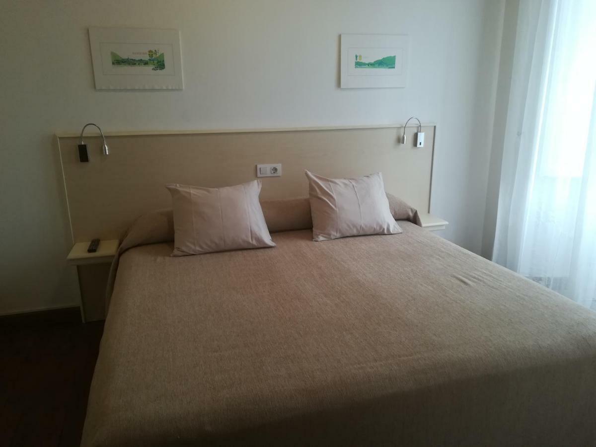 Casa Simon Hotel Tríacastela Kültér fotó