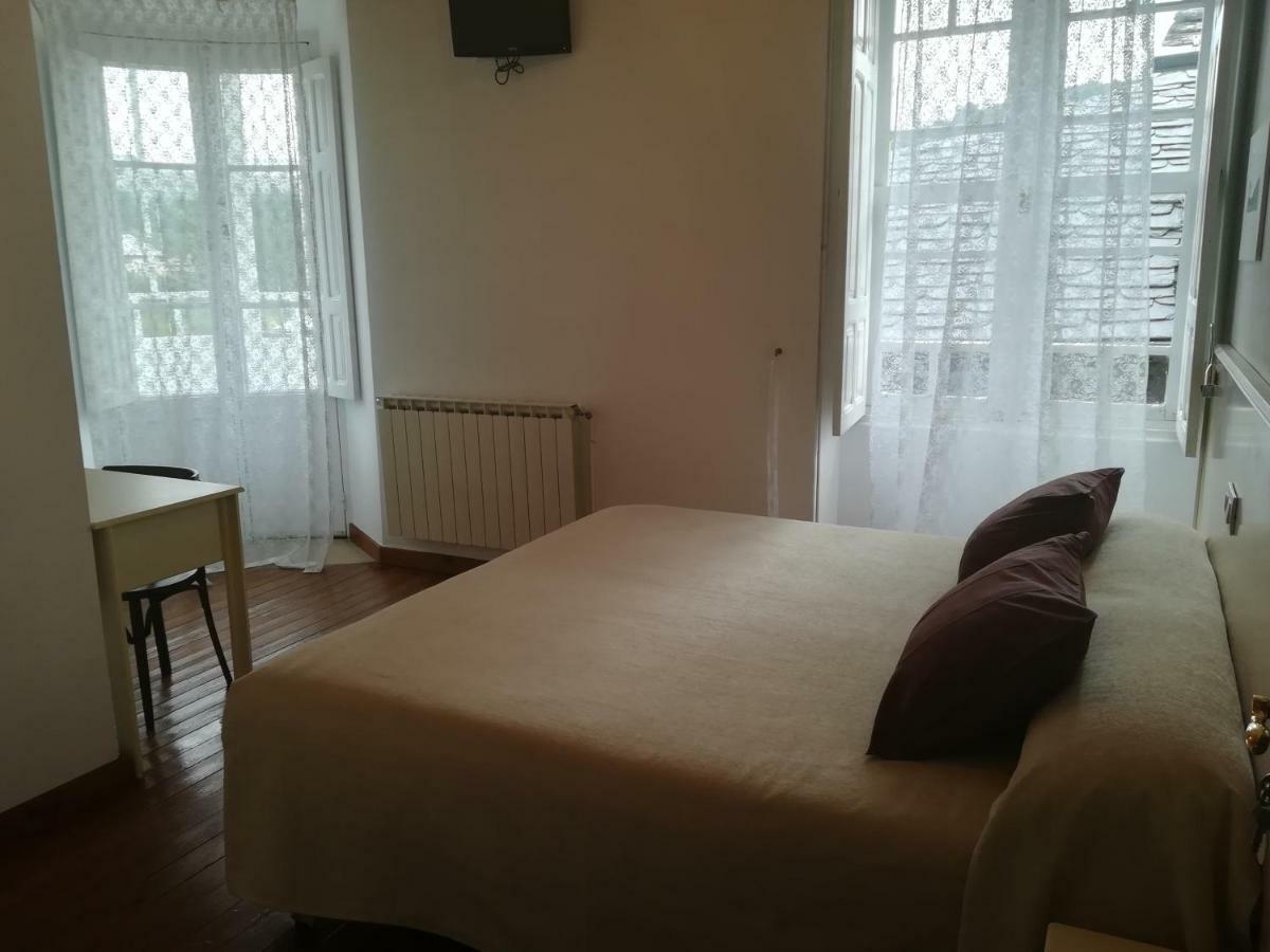 Casa Simon Hotel Tríacastela Kültér fotó